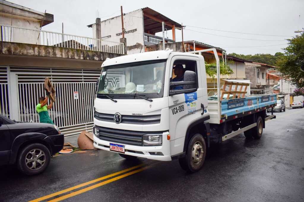 cata-treco-atende-jardim-vila-nova-cumbica-e-mais-cinco-bairros-no-final-de-semana