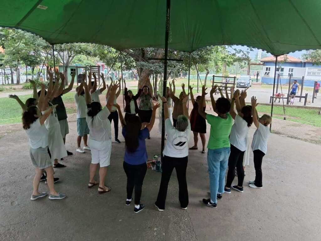 amanha-tem-oficina-de-dancas-circulares-no-bosque-maia