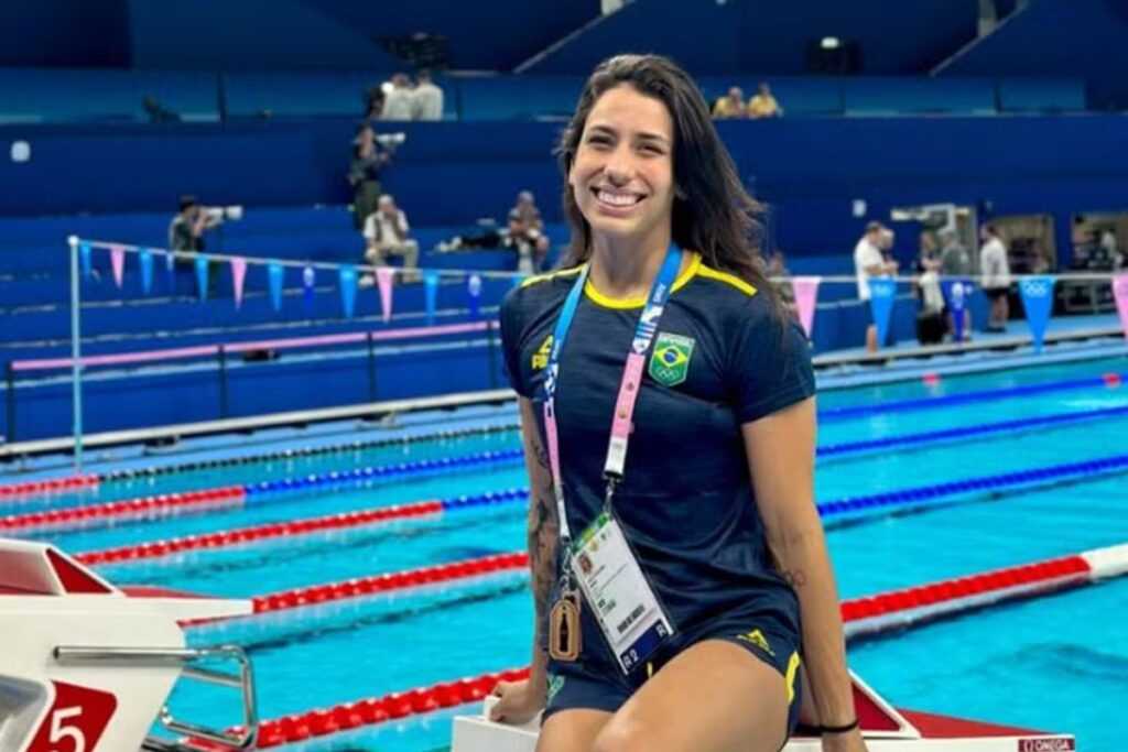 Nadadora do Brasil expulsa se pronuncia e diz que já denunciou assédio nadadora-do-brasil-expulsa-se-pronuncia-e-diz-que-ja-denunciou-assedio