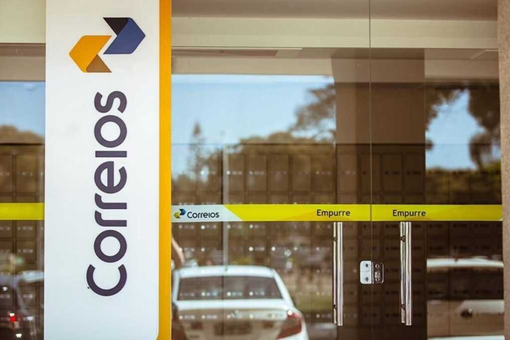correios-abrem-inscricoes-de-concurso-com-salarios-de-ate-r$-6,8-mil