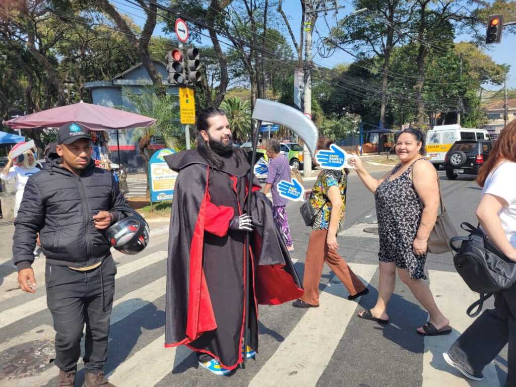 dia-do-pedestre-e-comemorado-com-acao-de-conscientizacao-na-praca-oito