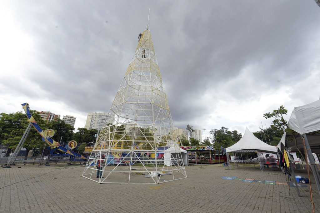natal-iluminado-vai-comecar-nesta-sexta-feira-no-bosque-maia