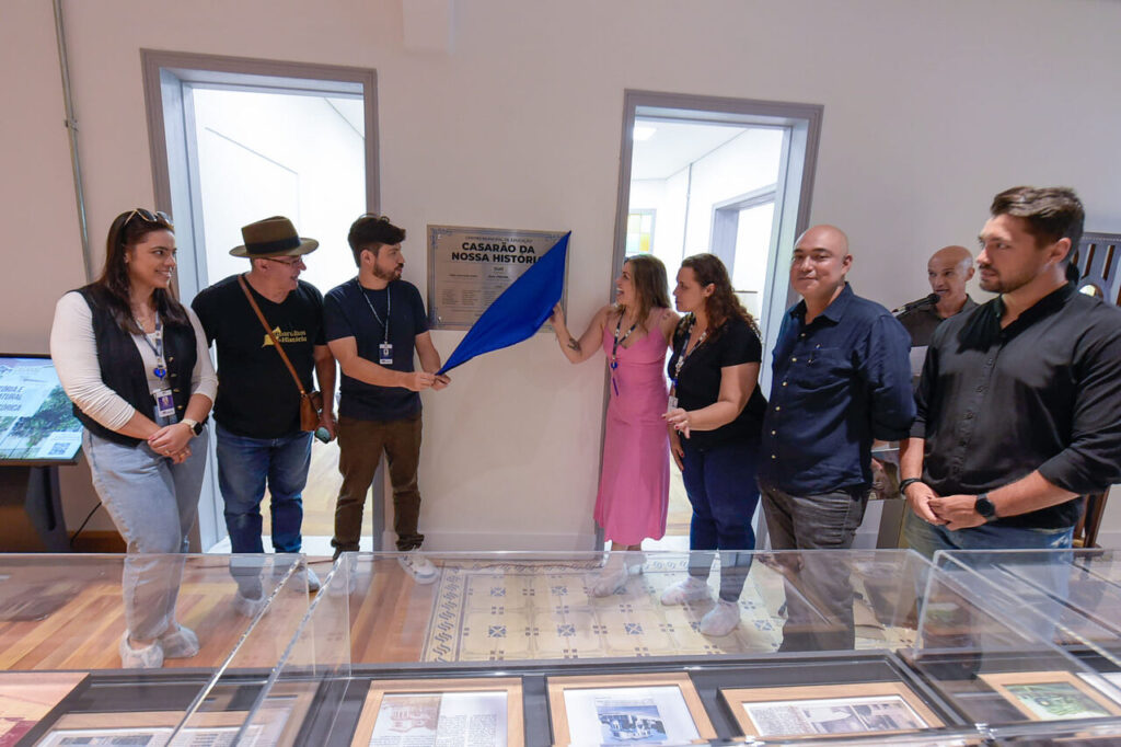 guti-entrega-parte-da-reforma-do-casarao-da-sete-de-setembro