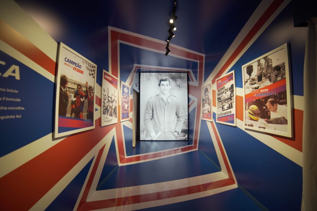 “eu,-ayrton-senna-da-silva-–-30-anos”,-exposicao-sobre-o-piloto,-chega-ao-shopping-lar-center 