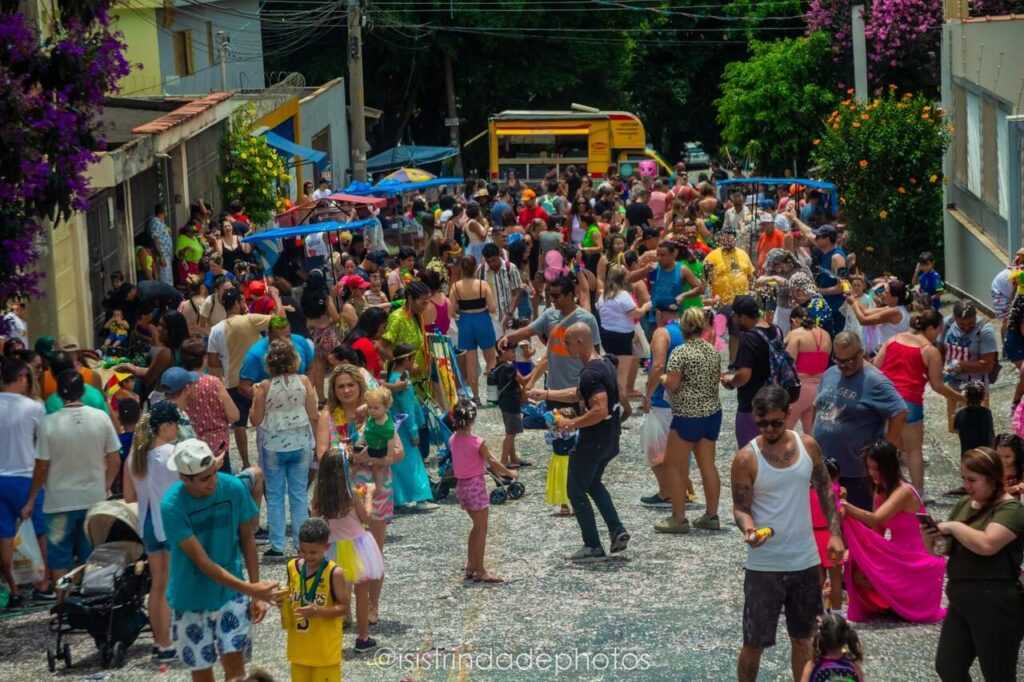 bloco-do-chocalho-vai-receber-familias-e-criancas-neste-domingo-no-santa-mena