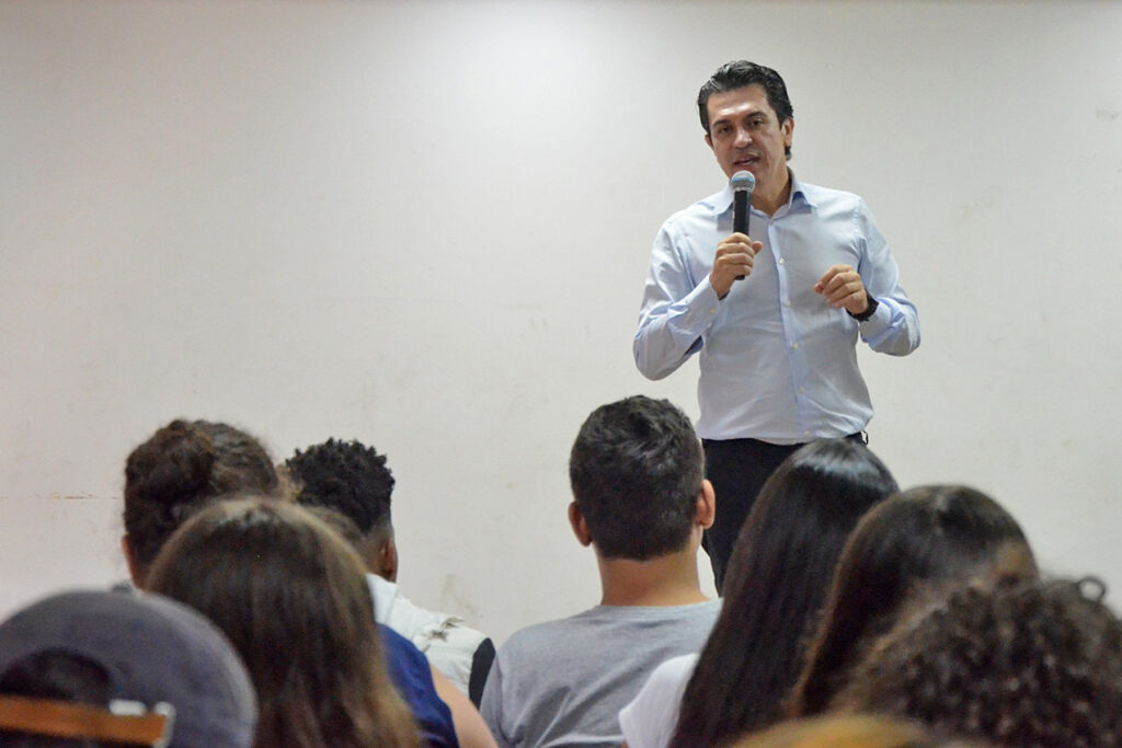 ace-guarulhos-leva-workshops-a-escola-estadual-para-estimular-o-empreendedorismo