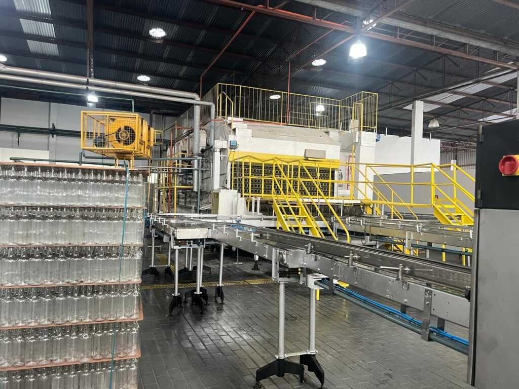 ambipar-moderniza-usina-de-triagem-de-vidro-em-guarulhos