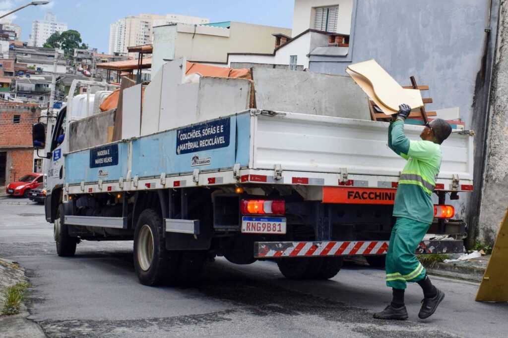 operacao-cata-tralha-atende-quatro-bairros-neste-final-de-semana