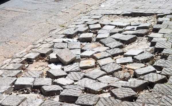 Leia a resposta da Prefeitura ao pedido de conserto de calçamento na Vila Progresso leia-a-resposta-da-prefeitura-ao-pedido-de-conserto-de-calcamento-na-vila-progresso