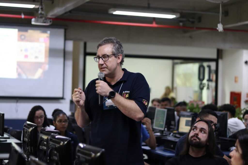 42%-dos-estudantes-que-participam-de-programa-social-do-eniac-deixam-bolsa-familia