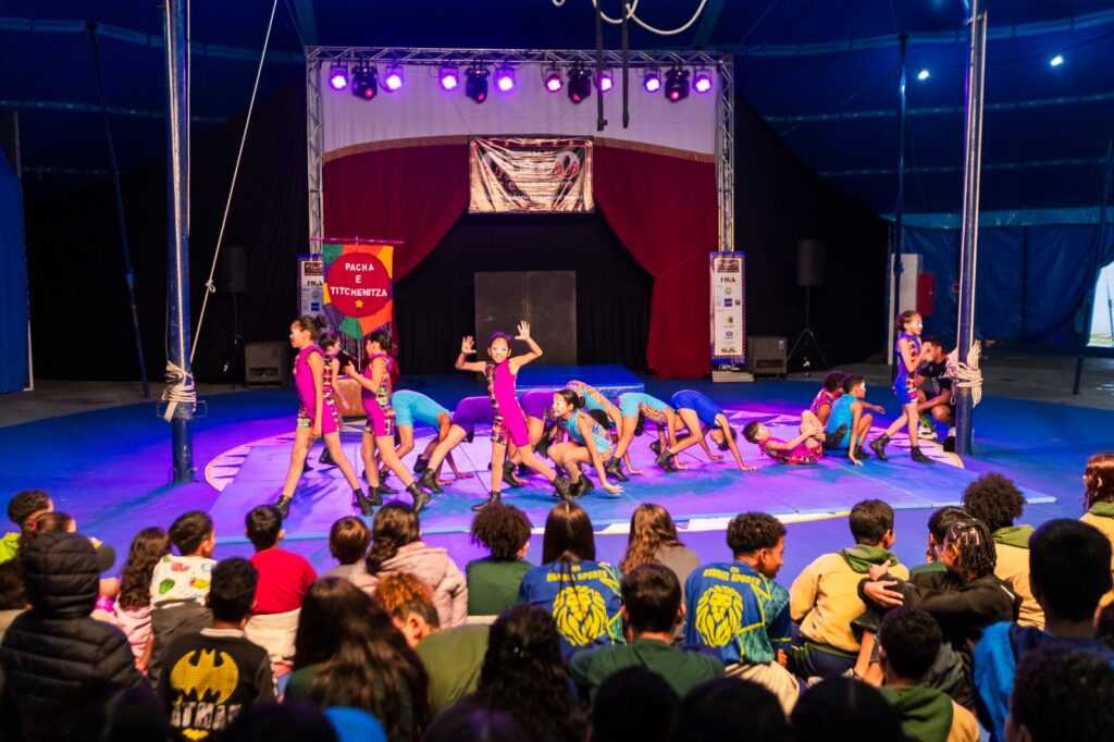 alunos-da-epg-castelo-hanssen-participam-de-sessao-no-circo-escola-cidade-serodio