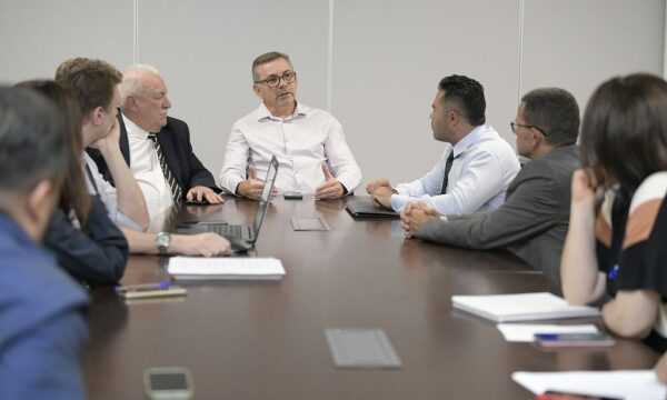 Audiência pública discutirá cobrança de pedágio na Dutra em Guarulhos audiencia-publica-discutira-cobranca-de-pedagio-na-dutra-em-guarulhos
