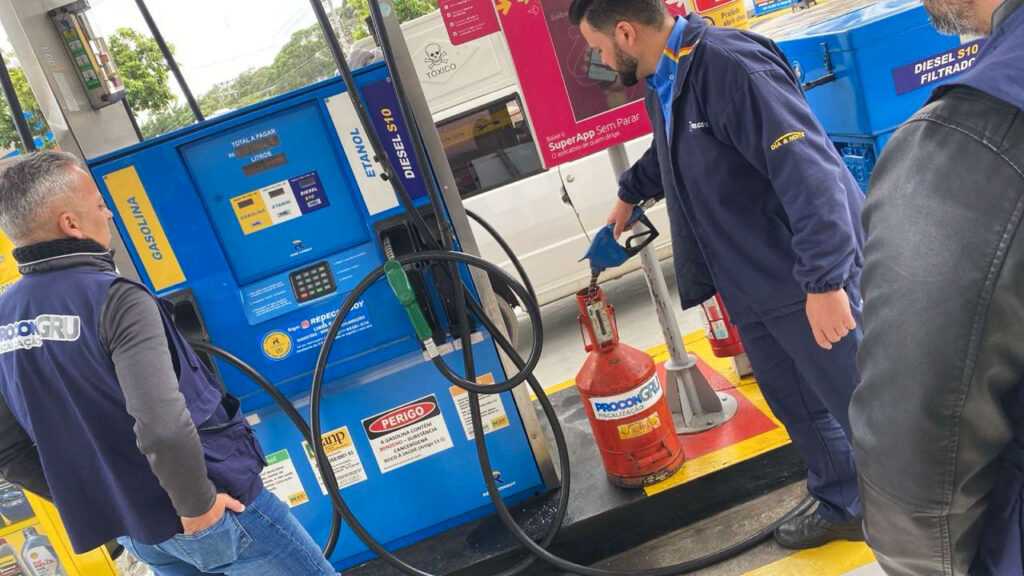 Procon Guarulhos reforça fiscalização em postos de gasolina procon-guarulhos-intensifica-fiscalizacao-em-postos-de-gasolina