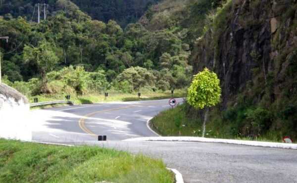 Pista para Campos do Jordão tem oito novos radares; atenção no feriado de Corpus Christi rodovia-para-campos-do-jordao-tem-oito-novos-radares;-atencao-no-feriado-de-corpus-christi