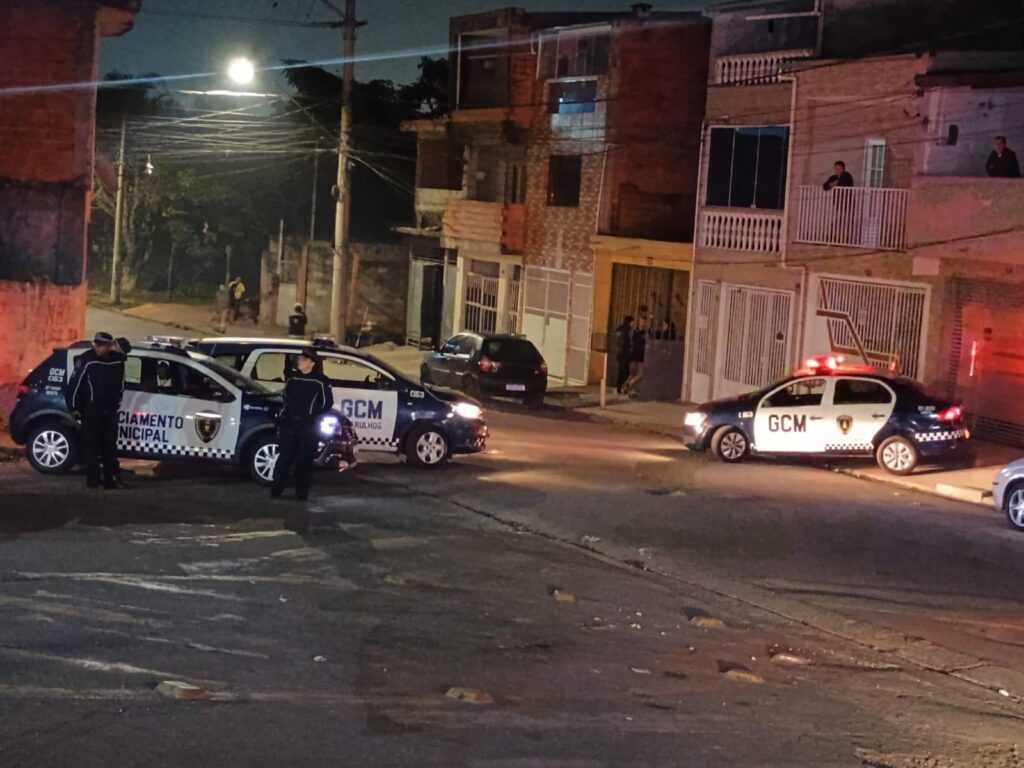 agentes-da-gcm-e-sdu-unidos-contra-perturbacao-do-sossego-neste-feriado