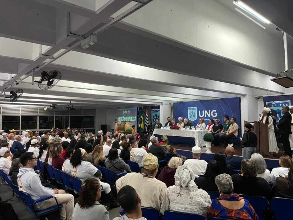 ung-homenageia-matrizes-africanas,-indigenas-e-saberes-ancestrais-com-mencao-honrosa-2025