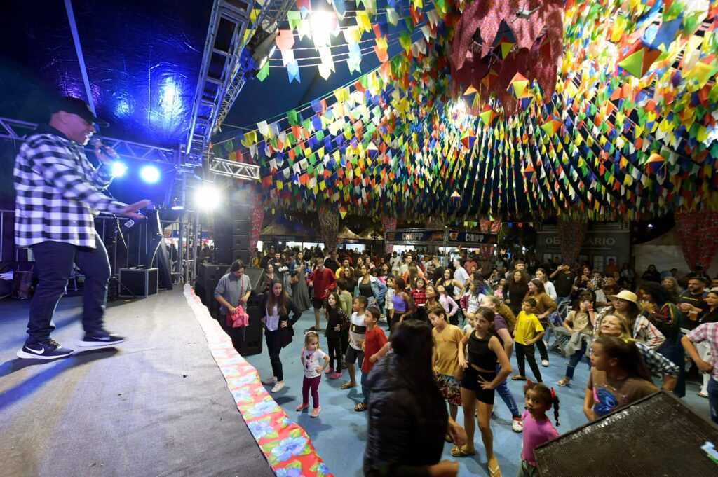 arraial-guarulhos-2025-atrai-mais-de-meio-milhao-de-pessoas-em-apenas-tres-semanas