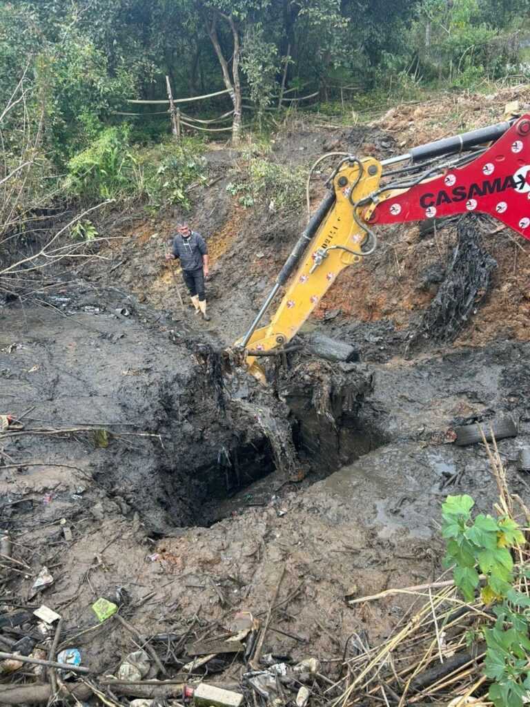 prefeitura-intensifica-acoes-de-limpeza-e-rocagem-em-diversas-regioes-da-cidade