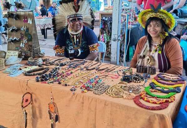 Calçadão da Dom Pedro recebe 1ª Feira de Culturas Indígenas de Guarulhos calcadao-da-dom-pedro-recebe-1a-feira-de-culturas-indigenas-de-guarulhos