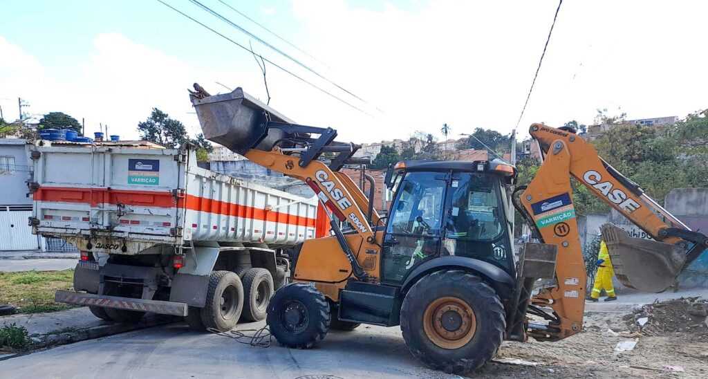 prefeitura-de-guarulhos-remove-300-toneladas-de-residuos-no-bairro-pimentas