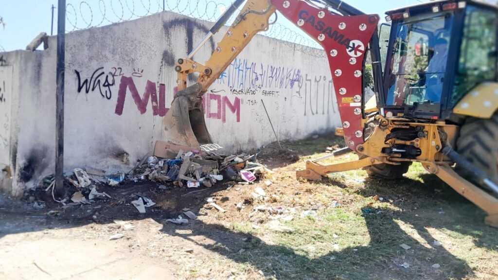 prefeitura-promove-operacao-de-limpeza-nos-bairros-jardim-maria-dirce,-jardim-city-e-vila-rio