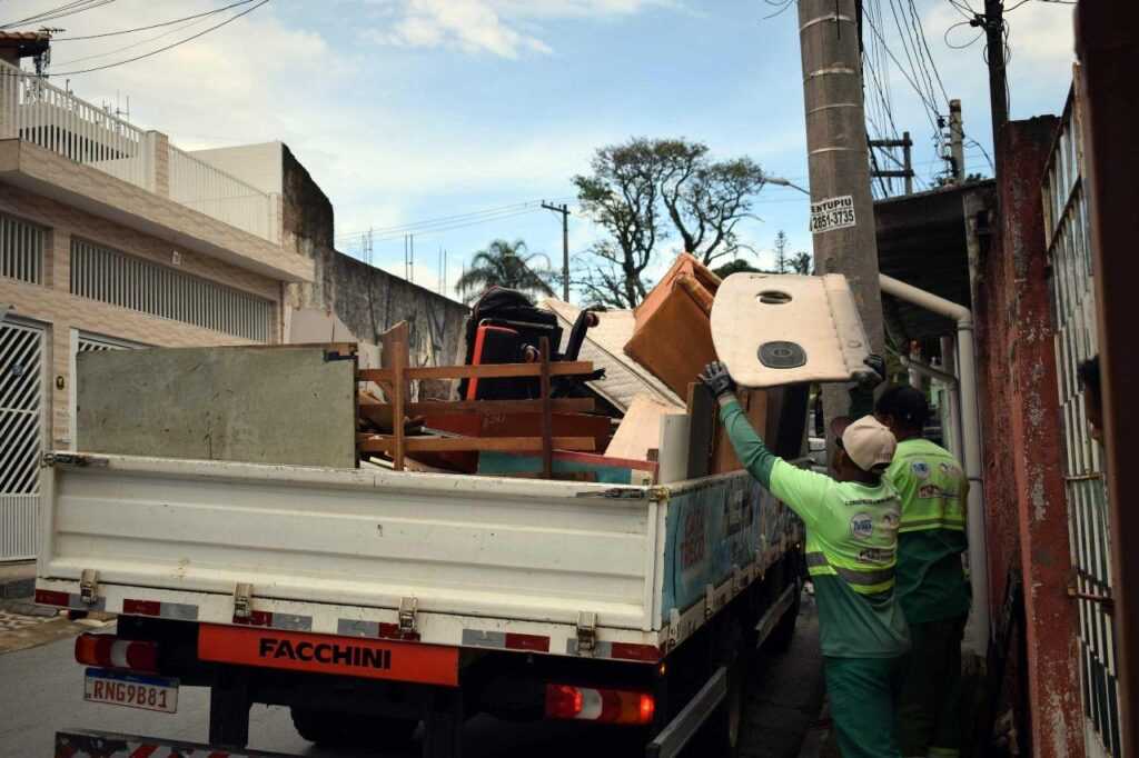 operacao-cata-tralha-atende-conjunto-marcos-freire-e-mais-nove-bairros-no-fim-de-semana