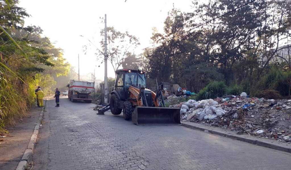 prefeitura-recolhe-100-toneladas-de-descarte-irregular-no-jardim-vermelhao