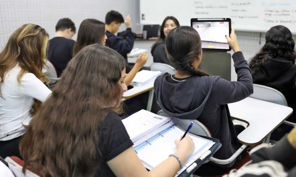 cartilha-de-redacao-do-enem-2025-esta-disponivel-para-consulta