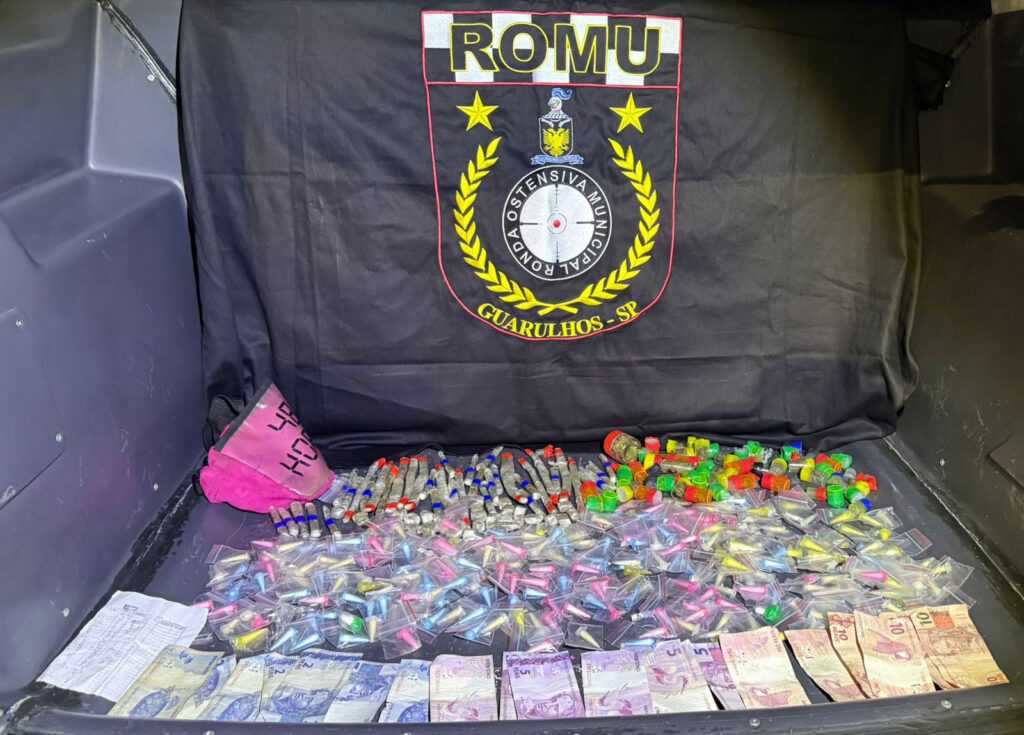 gcm-prende-dois-traficantes-e-apreende-quase-3-kg-de-drogas-em-acoes-no-fim-de-semana