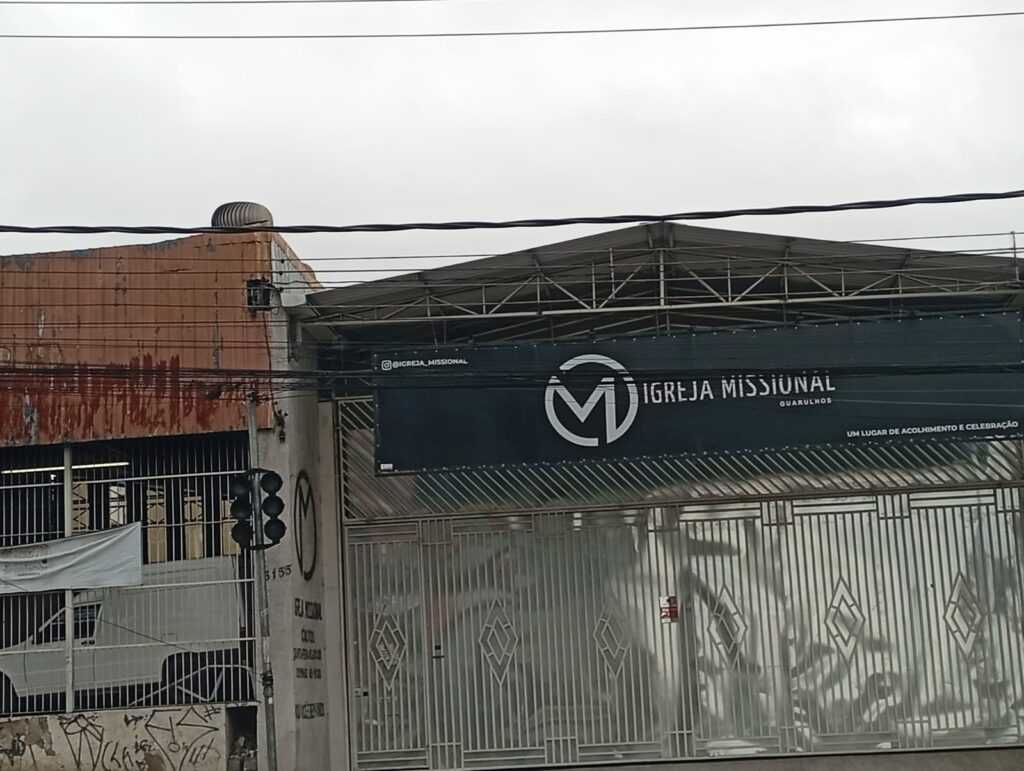 semaforo-na-avenida-otavio-braga-volta-a-ficar-apagado