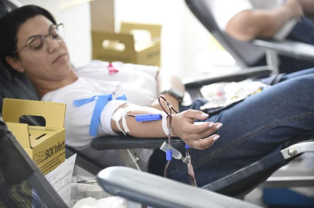 Prefeitura faz campanha de doação de sangue em apoio ao Outubro Rosa prefeitura-realiza-campanha-de-doacao-de-sangue-em-apoio-ao-outubro-rosa