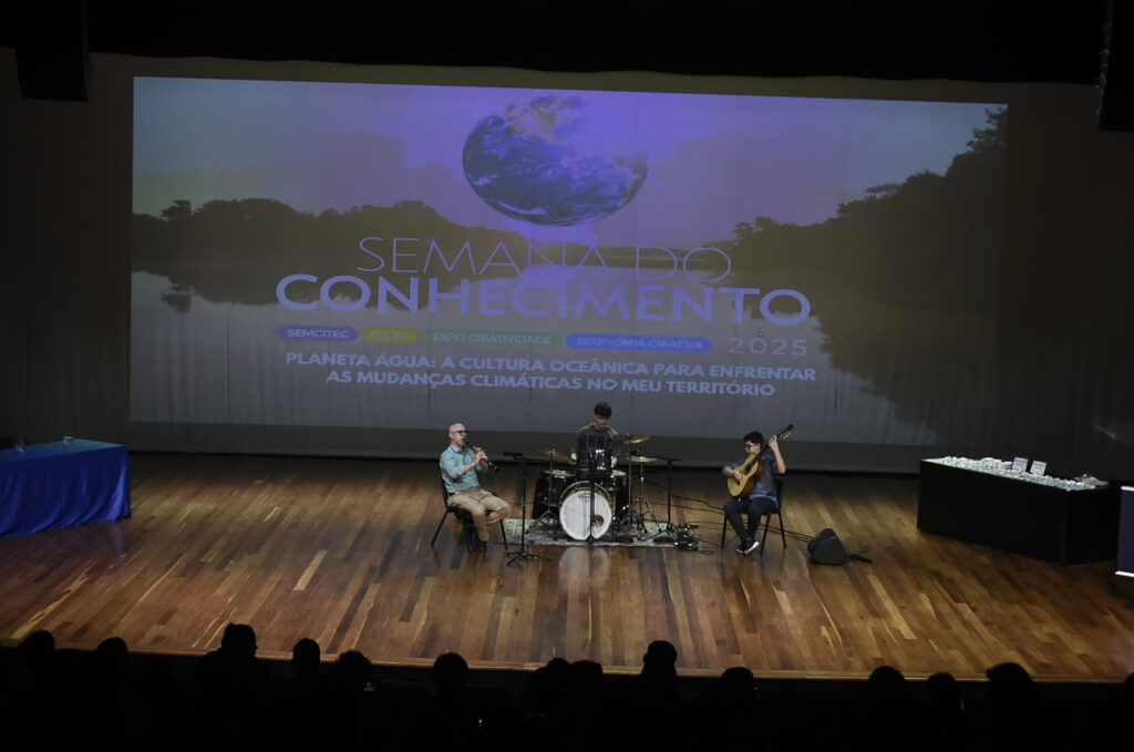 semana-do-conhecimento-leva-quase-6-mil-visitantes-ao-adamastor