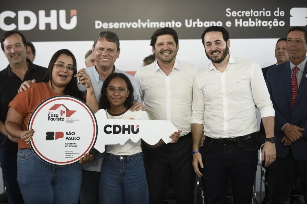 Prefeitura e Governo do Estado entregam mais de 250 unidades habitacionais em Guarulhos prefeitura-e-governo-do-estado-entregam-mais-de-250-unidades-habitacionais-em-guarulhos