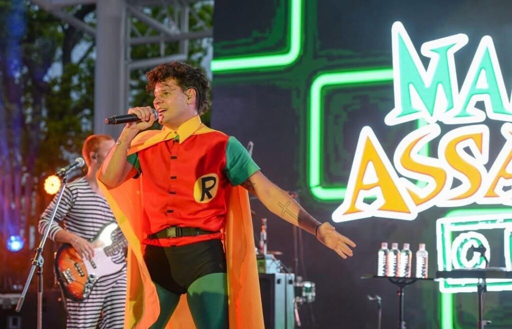 mamonas-o-legado-agita-o-aruja-bbq-&-beer-festival-com-sucessos-dos-anos-1990