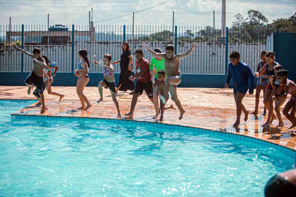 prefeitura-amplia-horario-de-funcionamento-das-piscinas-dos-ceus-de-guarulhos