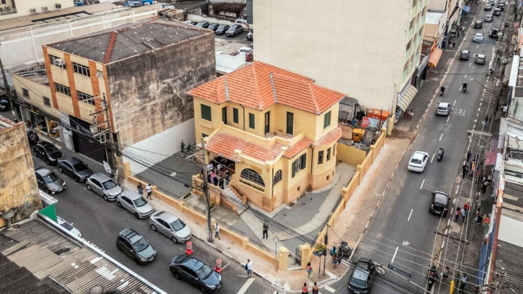 casarao-da-nossa-historia-celebra-100-anos-com-inauguracao-das-luzes-de-natal