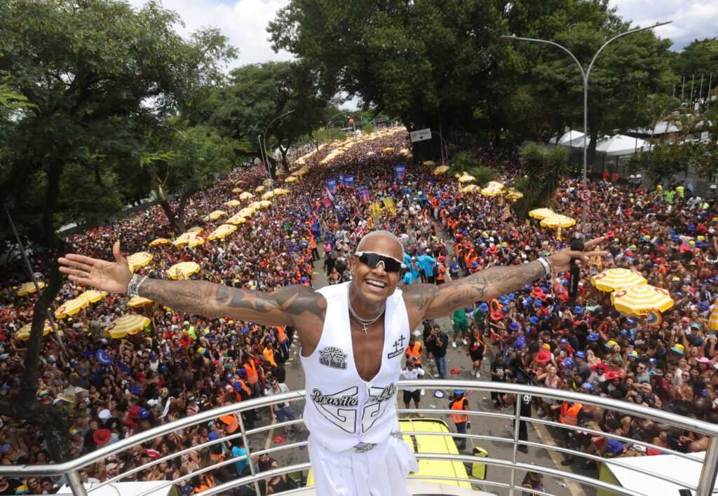ibirapuera-repete-no-pos-carnaval-sucesso-dos-grandes-blocos-de-rua