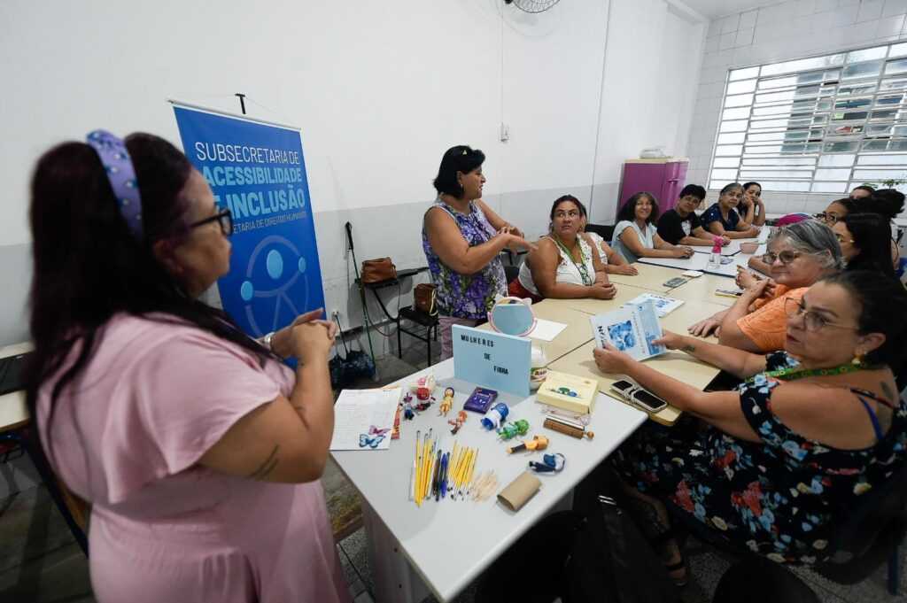 Prefeitura abre inscrições sem custo de arteterapia para mulheres com fibromialgia prefeitura-abre-inscricoes-gratuitas-de-arteterapia-para-mulheres-com-fibromialgia