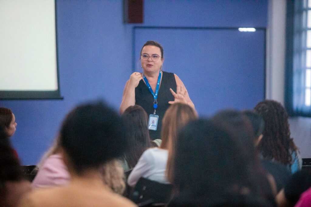 educar-para-a-diversidade-e-tema-de-encontro-formativo-com-estagiarios-de-pedagogia