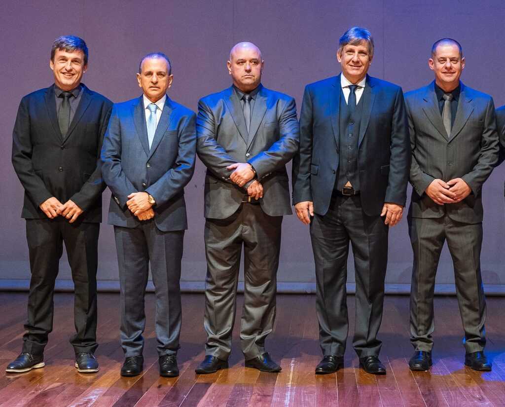posse-da-nova-diretoria-da-guarucoop-reune-centenas-de-cooperados-no-adamastor