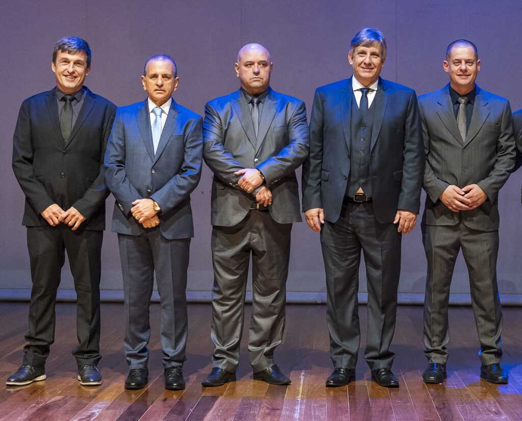 posse-da-nova-diretoria-da-guarucoop-reune-centenas-de-cooperados-no-adamastor