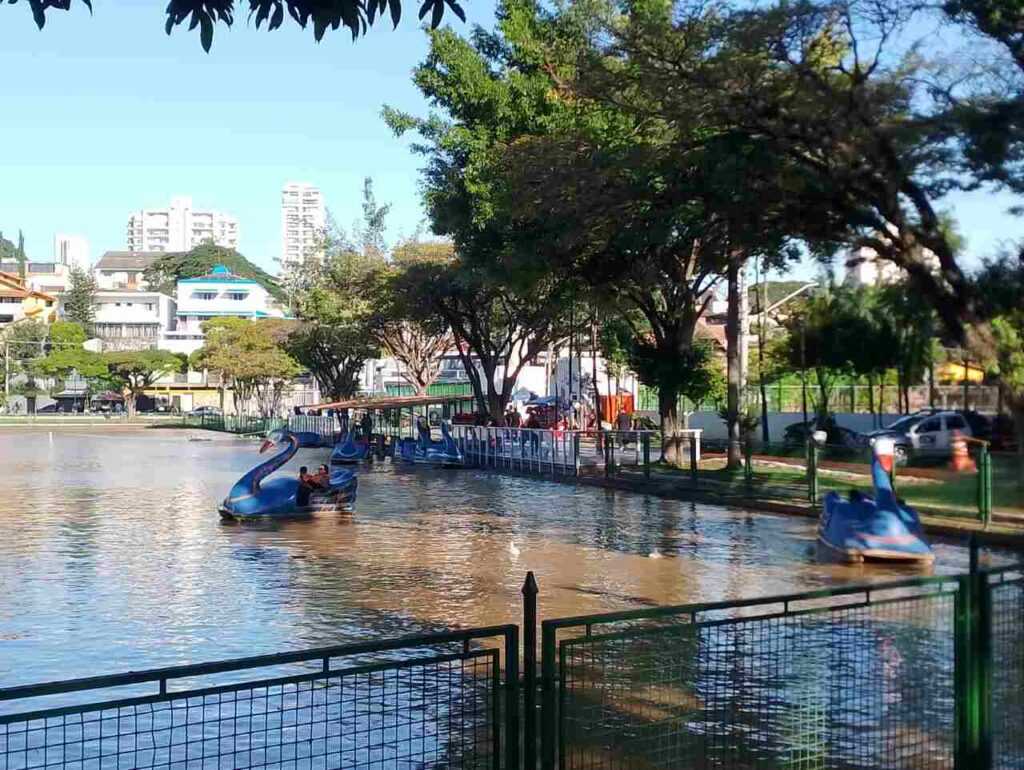 confira-o-que-abre-e-fecha-no-feriado-prolongado-de-corpus-christi-em-guarulhos