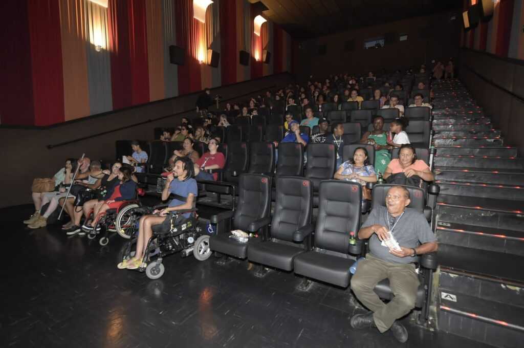prefeitura-recebe-inscricoes-de-pcd-para-sessao-de-cinema-gratuita-no-sesc-em-sao-paulo