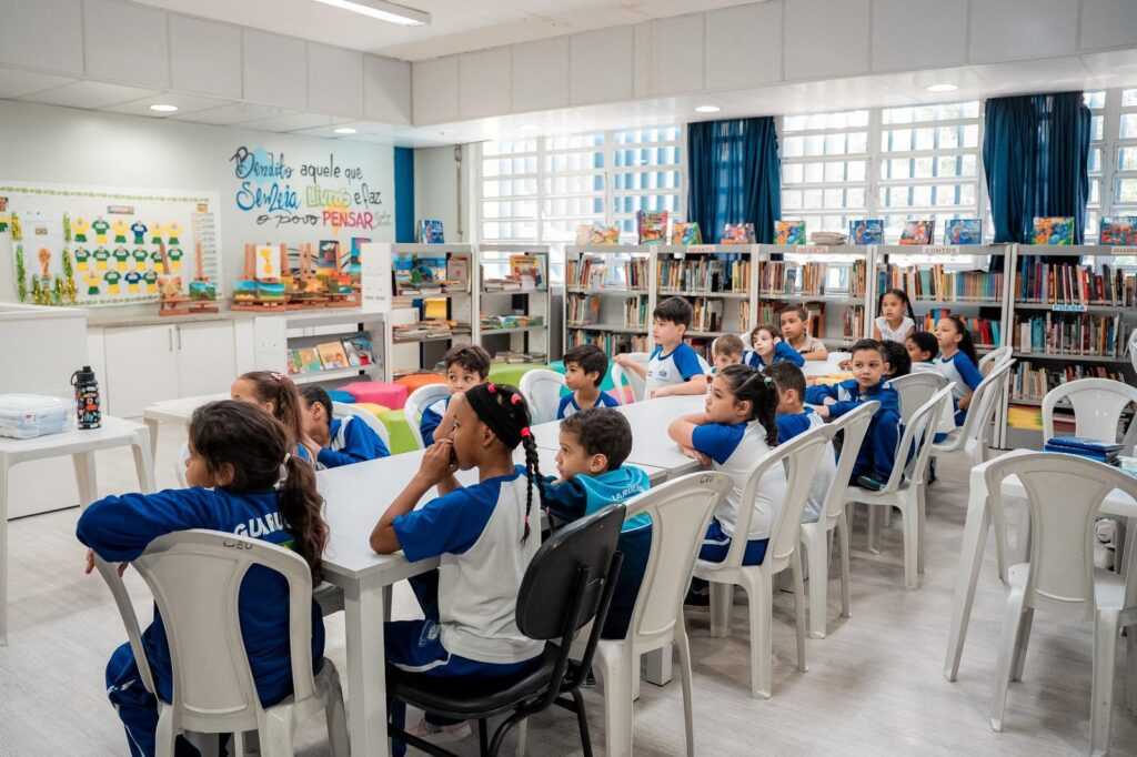 estudantes-da-rede-municipal-de-guarulhos-voltam-as-aulas-nesta-quinta-feira