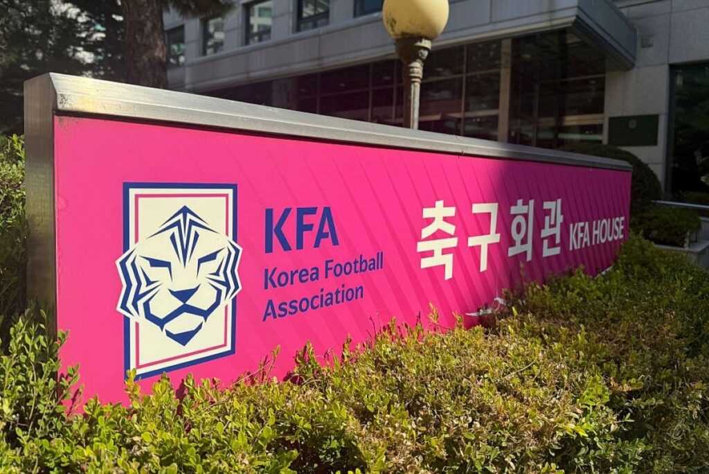 Federação Coreana pagou entretenimento sexual para juízes de futebol federacao-coreana-pagou-entretenimento-sexual-para-juizes-de-futebol