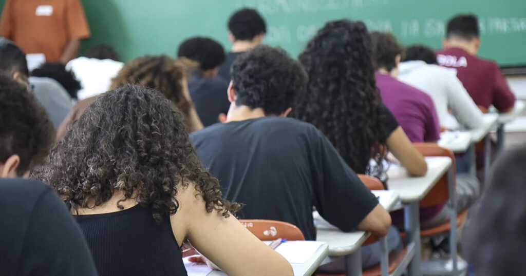 provao-paulista-seriado:-confira-edital-com-15,8-mil-vagas-para-ensino-superior-publico
