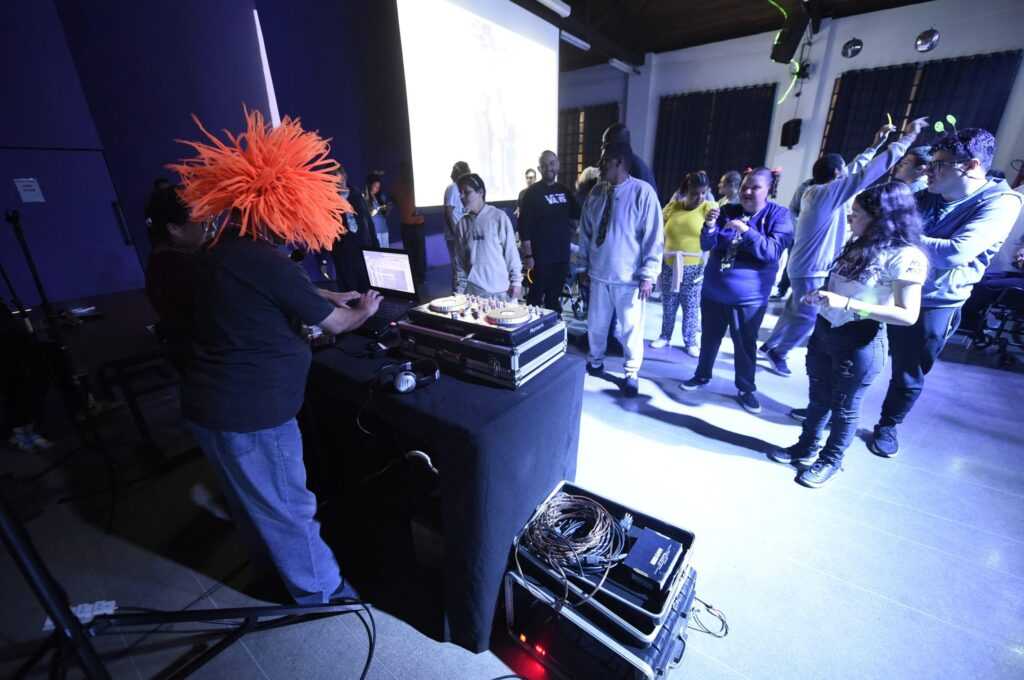 prefeitura-recebe-inscricoes-de-pessoas-com-deficiencia-visual-para-workshop-de-discotecagem