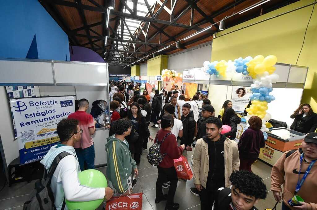 Feira do Estudante de Guarulhos terá 1.500 vagas de estágio e emprego feira-do-estudante-de-guarulhos-tera-1.500-vagas-de-estagio-e-emprego
