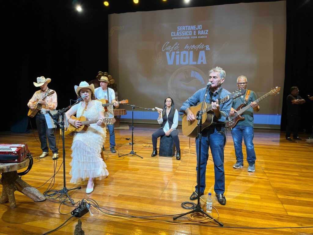 cafe-moda-e-viola-reune-artistas-da-musica-sertaneja-no-ceu-ponte-alta