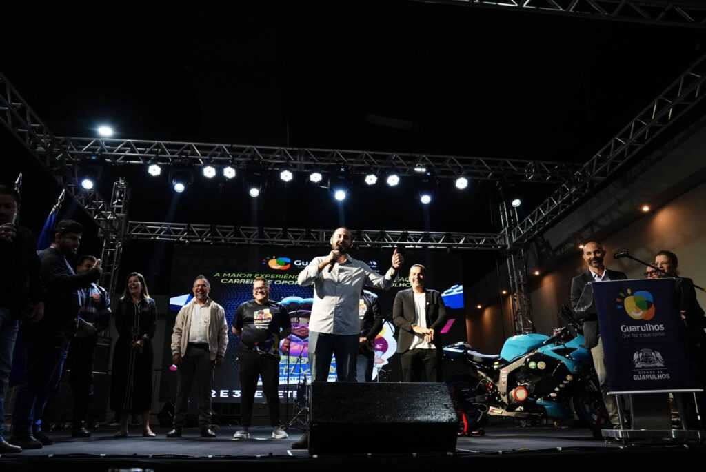 Feira do Estudante de Guarulhos começa com a participação de milhares de jovens no Espaço Inter feira-do-estudante-de-guarulhos-comeca-com-a-participacao-de-milhares-de-jovens-no-espaco-inter